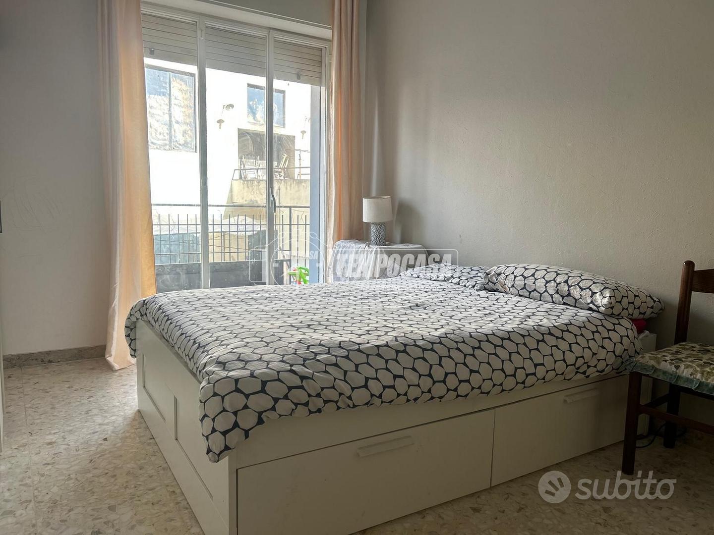 Appartamento a Catania 4 locali - Altro