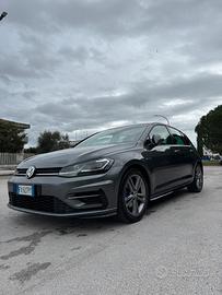 Volkswagen Golf 7.5 R-Line 1.6 tdi 116cv DSG