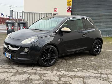 Opel Adam 1.4 87 CV GPL Tech White/Black Link