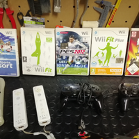 Nintendo Wii + Guitar Hero + Wii Balance Board