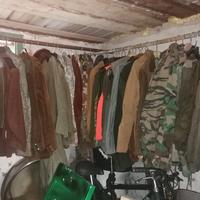 abbigliamento da caccia o militare ameticano