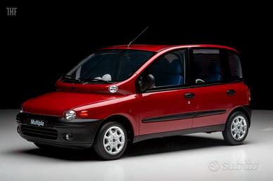 1/18 OTTO Fiat Multipla 2001-OT420