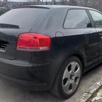 AUDI A3 2ª serie - 2005