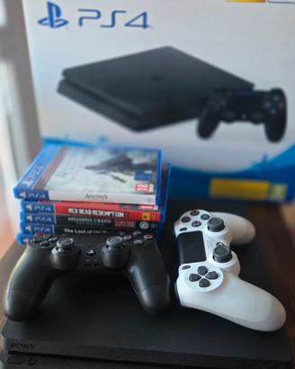 PlayStation 4 Jet Black 500GB + 2 Controller + Gio