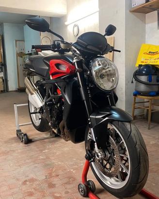 Mv augusta brutale 1090