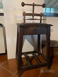 Pressa legatoria d’epoca