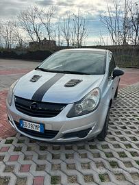 Opel Corsa D 1.2 Benzina 2010 – Modificata