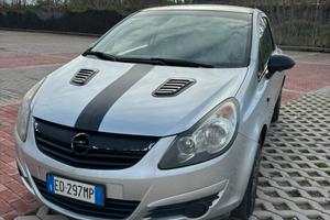Opel Corsa D 1.2 Benzina 2010 – Modificata