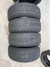 gomme usate 2156016 Winter PIRELLI - SOTTOZERO 3 -