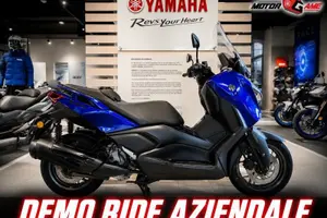 Yamaha X-Max 300