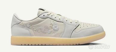 Jordan 1 Retro Low OG Floral Swoosh