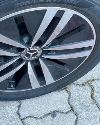 Cerchi in lega Mercedes da 17"