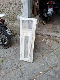 Finestrino in alluminio con foro passatubi 91x25cm