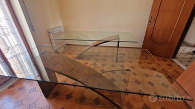 Coppia di tavoli Bontempi in radica e cristallo