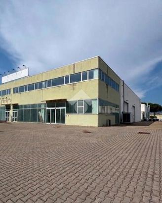 NEGOZIO A FIGLINE E INCISA VALDARNO