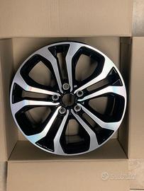 Cechio in lega da 17”, Ford