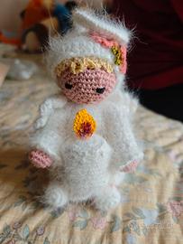 Angioletto fatto a mano all'uncinetto