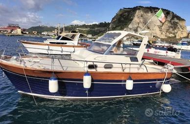 Gozzo Jeranto 750 con 2 Yanmar 125 cv