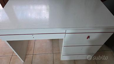 scrivania 20€