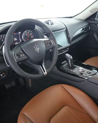 MASERATI Levante Levante V6 350 CV AWD