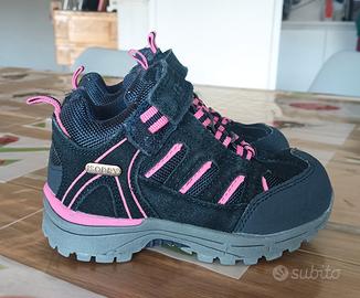 Scarponcini da trekking bambina.(24)