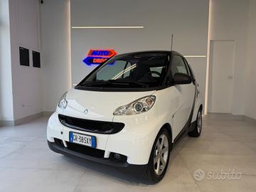 Smart ForTwo 1000 62 kW coupé pulse