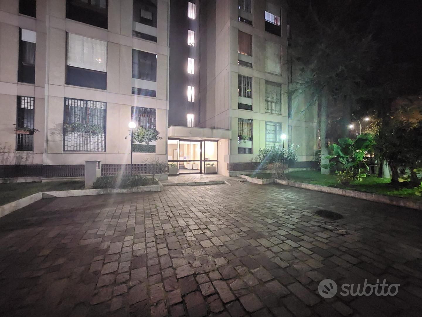 Subito AFFITTI SICURI DON BOSCO stanza con bagno privato SOLO DONNE