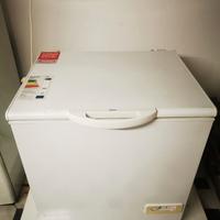 Congelatore a pozzetto 200L