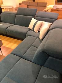 Divani nuovi in svendita dal nostro magazzino