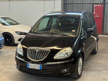 Lancia MUSA 1.4 16V Poltrona Frau