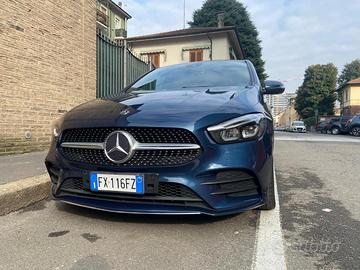 Mercedes Classe B 200d allestimento premium