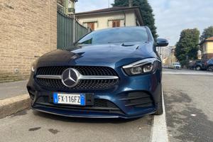 Mercedes Classe B 200d allestimento premium