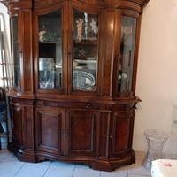 VETRINA IN PURO LEGNO