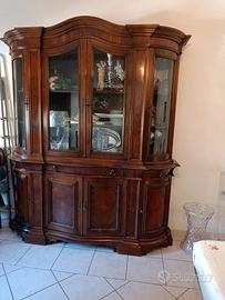 VETRINA IN PURO LEGNO