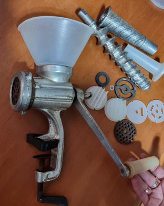 Tritacarne manuale professionale vintage 