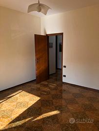 Stanza ad uso ufficio