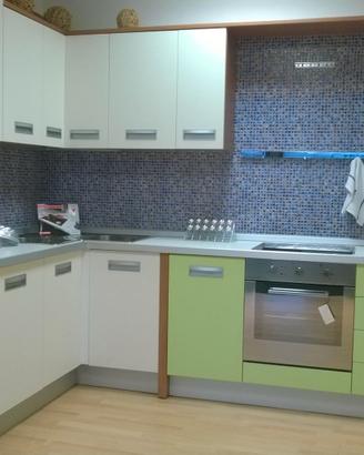 CUCINA DA ESPOSIZIONE