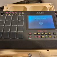 Akai MPC live II 2 + plug in + garanzia