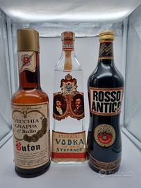 Lotto 3 Bottiglie liquore Buton