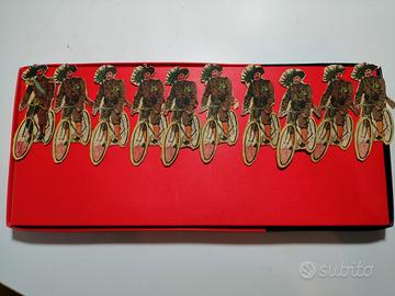 Vintage soldatini carta bersaglieri su cartoncino