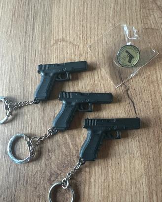 Spilla e portachiavi Glock 17 in miniatura