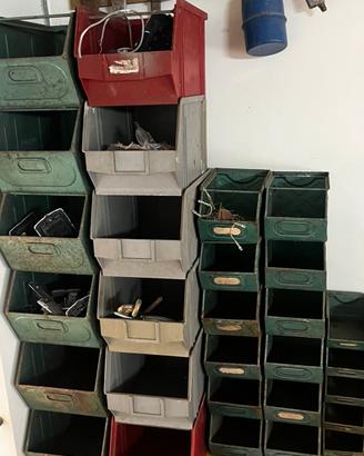 Cassette a bocca di lupo vintage Terry e plastica