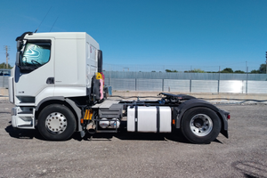 Renault premium 460 dxi adr