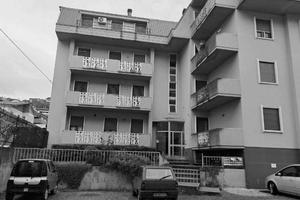 Immobile in asta di 125 m² con 3 locali e box auto