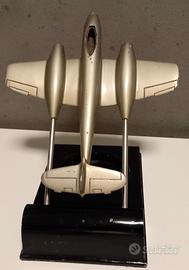 Modello vintage aereo Meteor F8  metallo