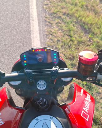 hypermotard 950