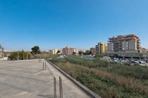 Ampio magazzino trasformabile