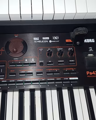 tastiera elettronica korg