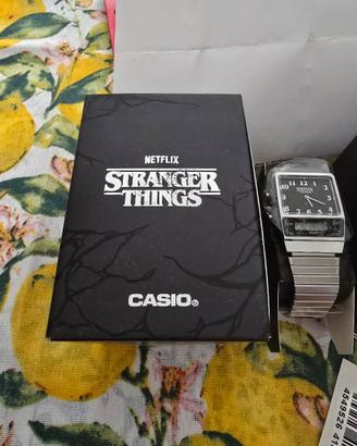 Orologio Casio Stranger Things nuovo con fattura