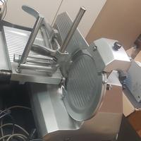 Affettatrice professionale da bar o ristorante